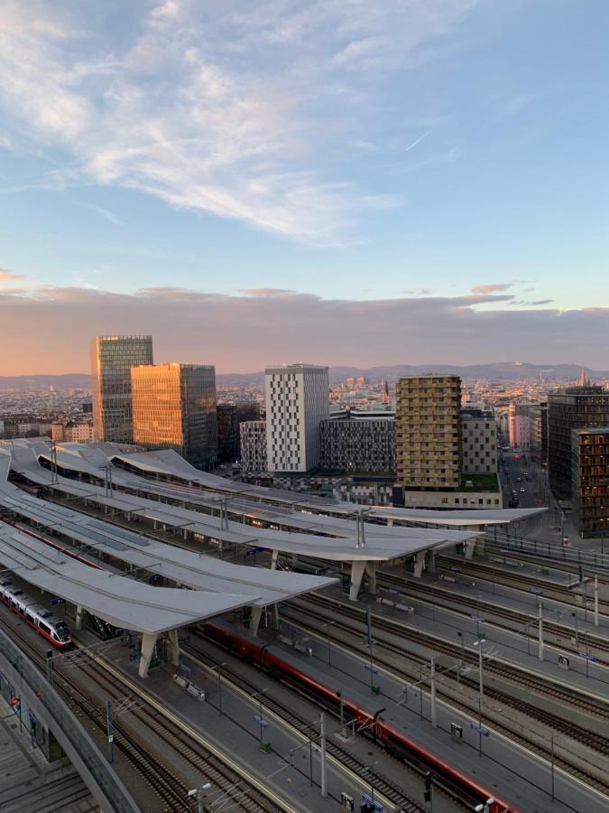 Central Station Loft - Amazing View In City Center - Jupihome ウィーン エクステリア 写真